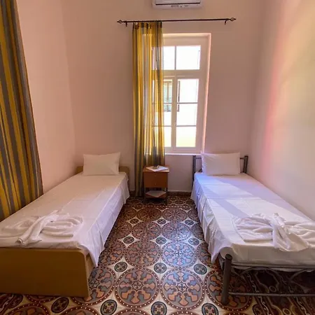 Shared House , Private With Garden Villa *