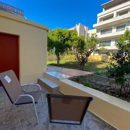 Shared House , Private With Garden *